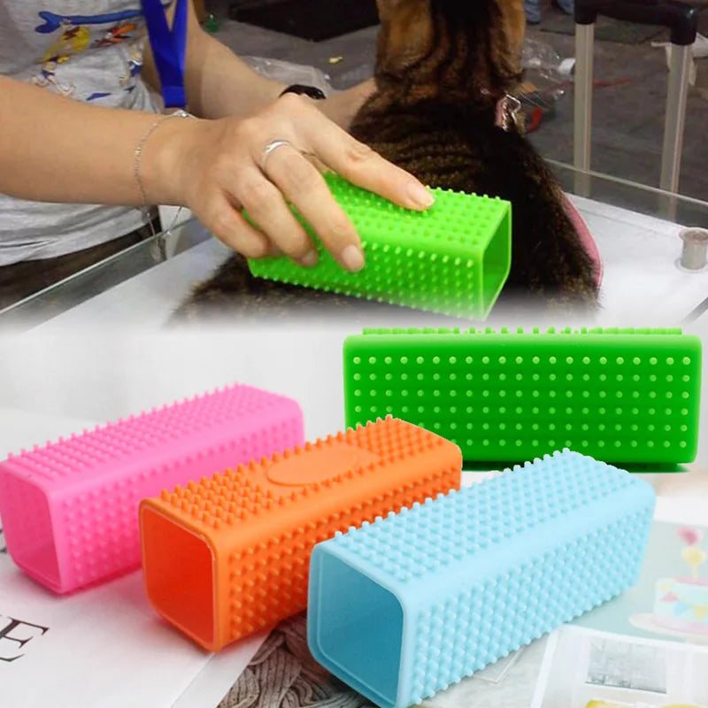 1PC Silicone Hollow Rubber Pet Dog Cat Hair Remover Cars Furniture Carpet Clothe Sofa Cleaner Brush Cat Massage Clean Hair Brush